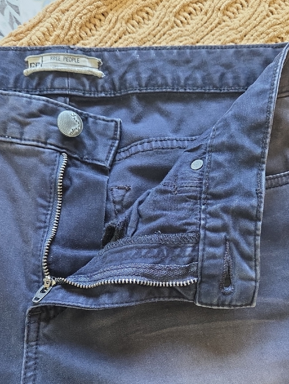 Free People 'Faded Purple' Moto Skinny Jeans - Size 30 - Picture 5 of 8